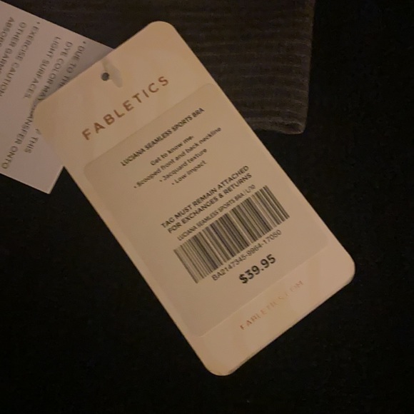 Fabletics - Picture 3 of 7